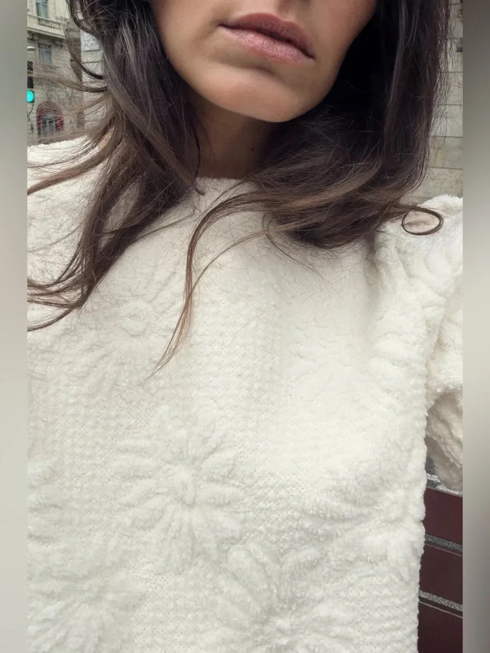 Zara 100% puff round